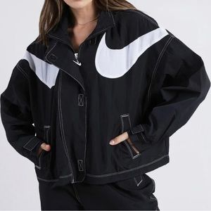 Nike | Jackets u0026 Coats | Nike All Black Windbreaker Medium | Poshmark